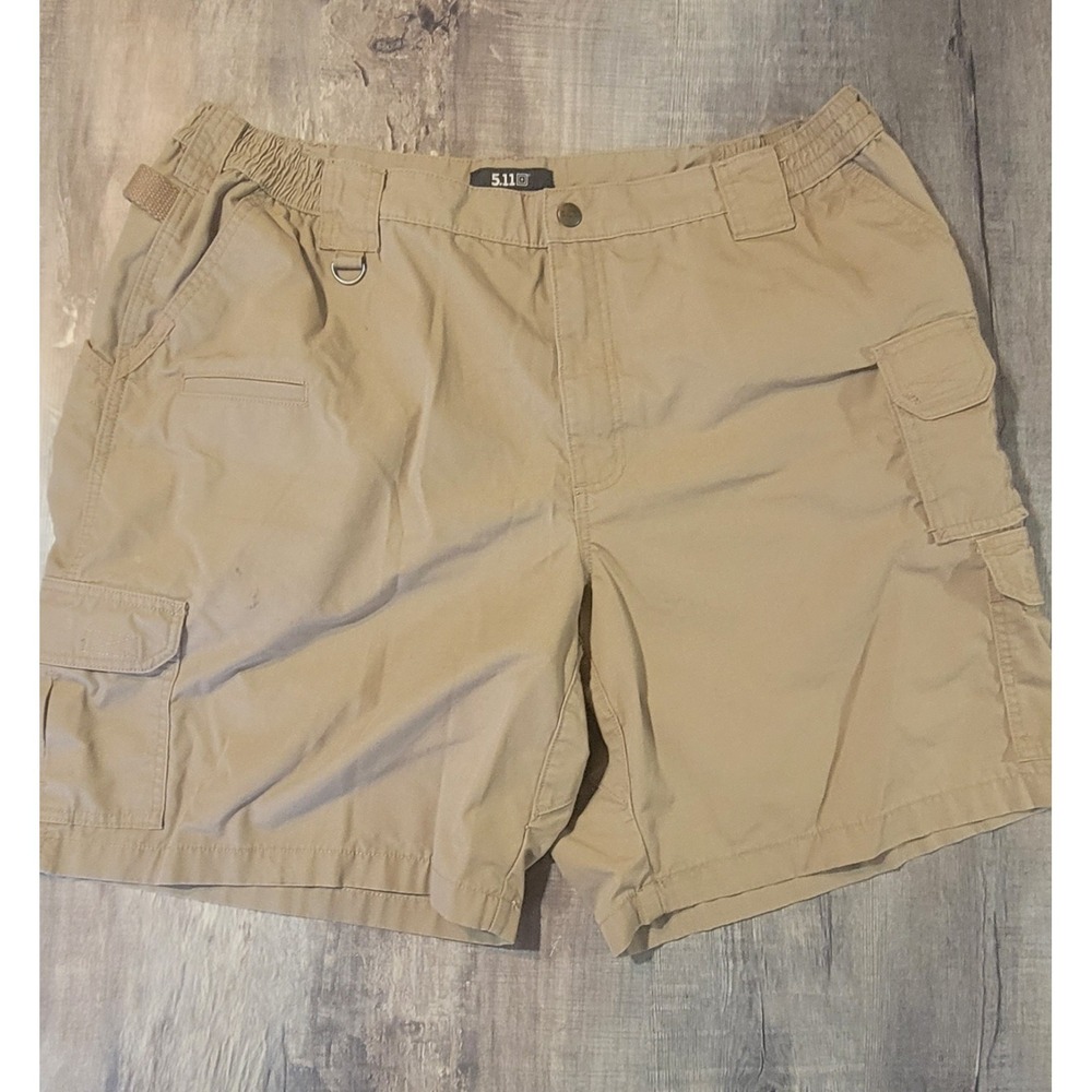5.11 Tactical Series Mens 44 Khaki Tan Ripstop Cargo Shorts 73287 Utility Hiking